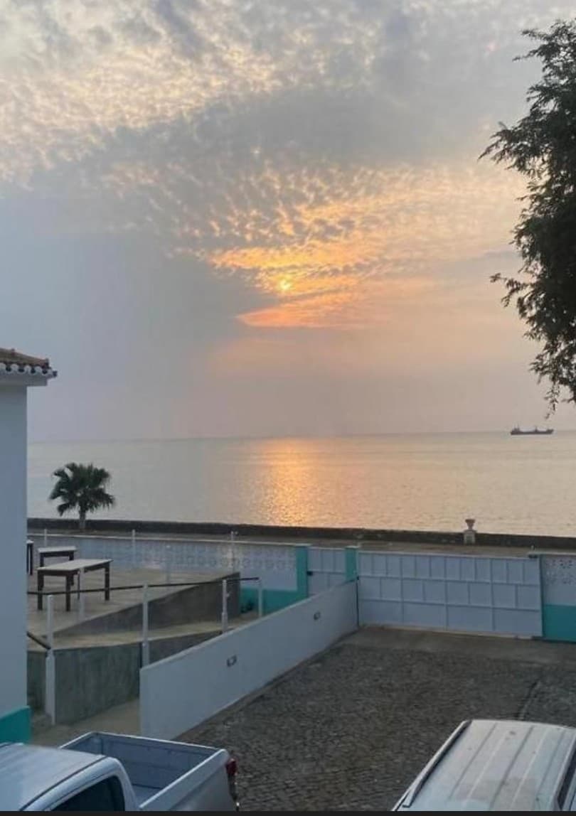 Pôr do sol visível desde o hotel